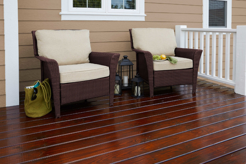 Cabot Gold stain provides a luxurious finish that blurs the lines between indoor and outdoor living with features that give homeowner's what they really want - beauty. The new product will be available at home improvement retailers beginning spring 2016. Cabot Gold is available in four different stain colors and can be used on both cedar and pine. Stain colors include Sun-Drenched Oak, Sunlit Walnut, Fireside Cherry and Moonlight Mahogany. Cabot Gold has a suggested retail price of $19.98 for a quart and $45.98 for a gallon. For more information, visit www.CabotWoodcare.com (PRNewsFoto/Valspar)