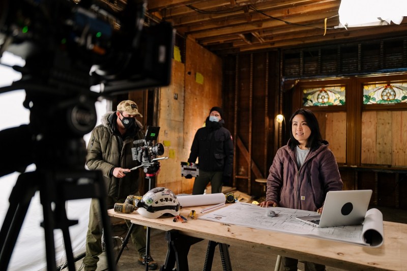A behind-the-scenes look at carpenter and M.T. Copeland instructor Elly Hart explaining how to efficiently navigate commercial blueprints for an online course.