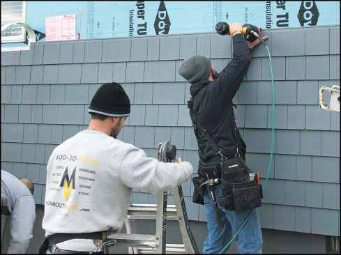 The Royal Celect line includes a shake profile in a 7-inch panel that comes in two different molds, which eliminates the repeating-pattern issue found with other shake sidings. These panels are hard-nailed (the panel has no nail holes), so installers can use a siding nail gun.