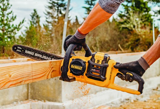 As the author began running entire framing jobs without corded power tools, he relied more and more on the fast-cutting Flexvolt chain saw for  gang-cutting joists and cutting posts.