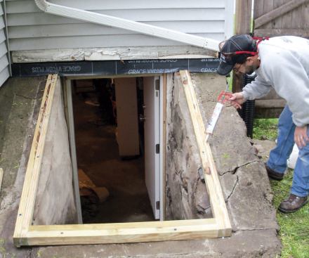Attaching the Cap: I applied glue to the wood frame.