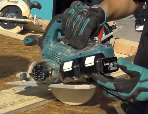 Makita unveiled their 
dual battery 7 ¼-inch circular saw at the STAFDA show but no one could touch it because it was a prototype and was being kept under glass. Not so the World of Concrete; the company brought production models and anyone who wanted could try them out.