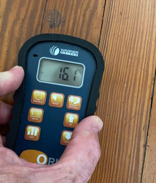 The author likes the Wagner Orion 950 pinless meter for its ability to save and record several readings, including moisture content, equilibrium moisture content (EMC), relative humidity, temperature, time, date, and location.  Calculated results can be deliver on the author’s phone (left) and reports can be sent via email.