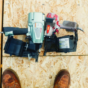 A high-pressure nailer (right) is smaller and lighter than a traditional nailer (left).