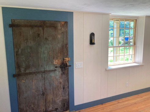 In the final stage of a tavern restoration, the author made eight sash for the summer kitchen, including four extra-wide sash that were an unusual 15-over-10 (one  shown above).
