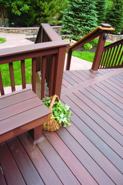 Figure 14. Fiberon’s Horizon capstock decking is coated on four sides, so the boards are reversible. 