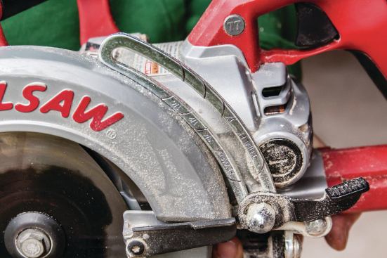The one thing Skil failed to improve when it designed the saw was the depth bracket. If the saw gets banged around, the bracket will no longer slide smoothly and you’ll have to tap the base to get it to move.