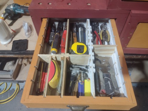 The author can easily adjust the drawer dividers as his needs change.